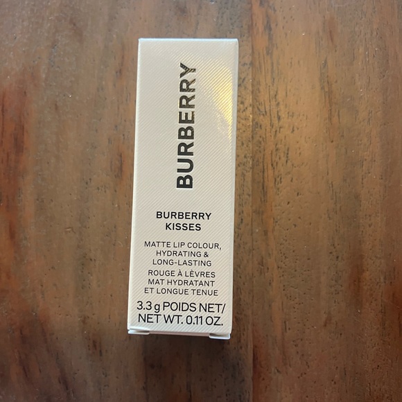 Burberry Other - Burberry Kisses Matte Lip Colour - THE RED